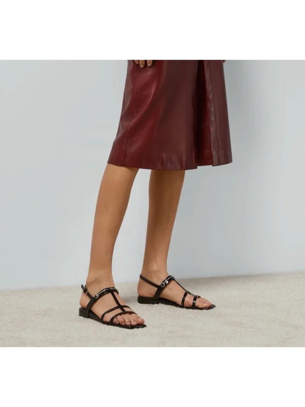 Chic Gucci Slim Horsebit Flat Sandals - Black Leather